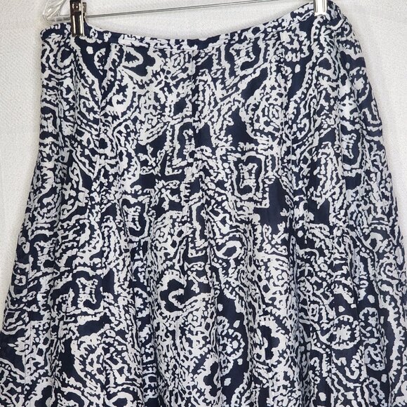 Chico's Navy White Lined Zip Back Sequin Design Hem Midi Skirt Chico Sz 3 US XL - Picture 4 of 16